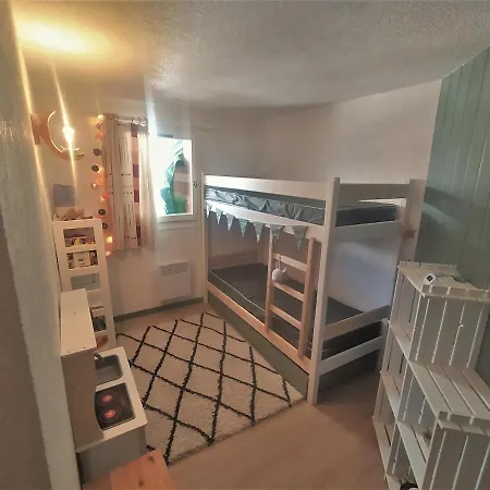 Apartment Grand Appartement, 2 *